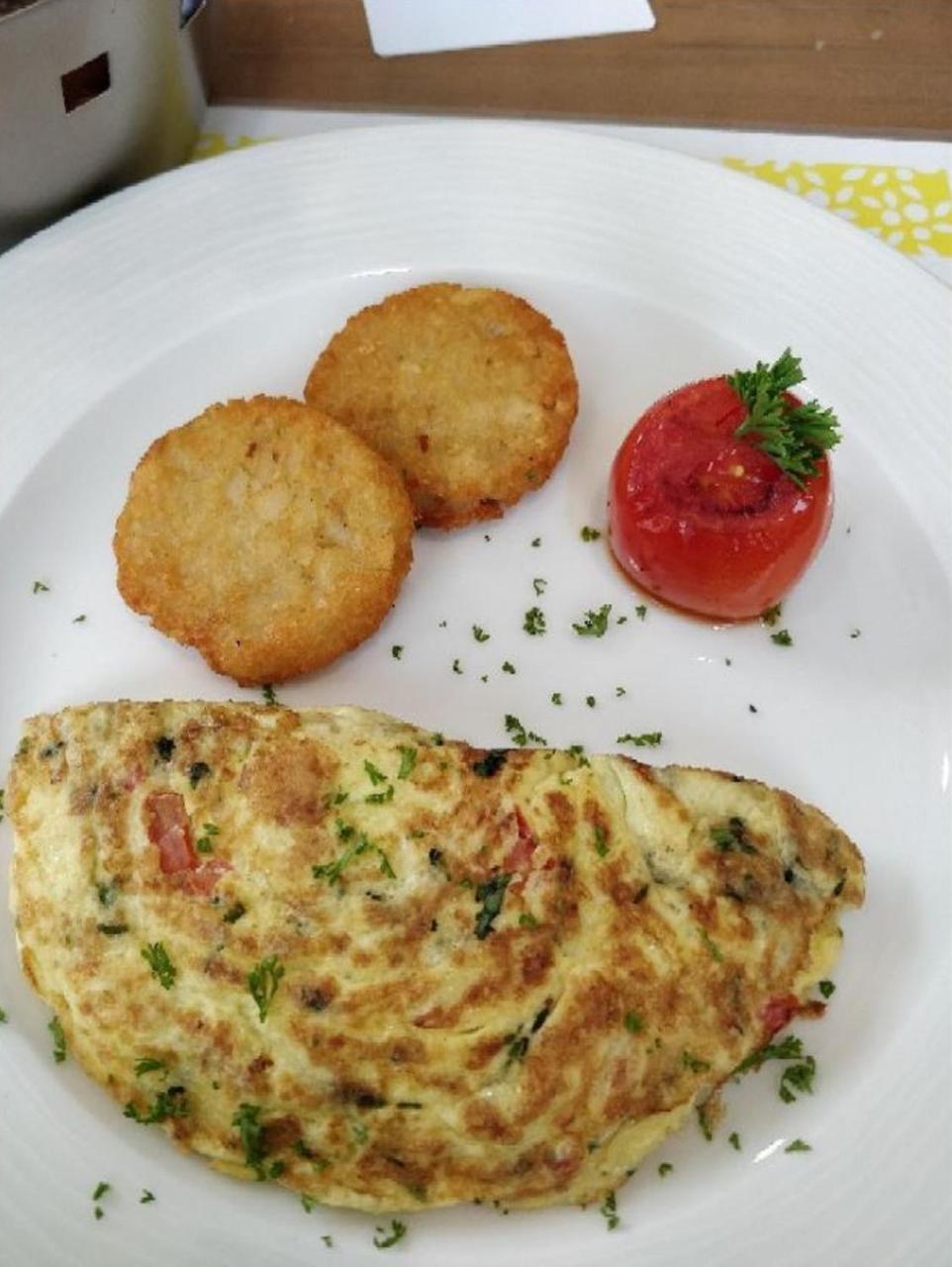 Lemon Tree Hotel, Banjara Hills, Hyderabad Ngoại thất bức ảnh